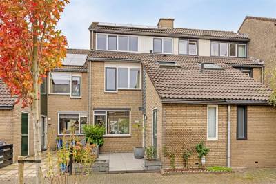 Woning Gooiland 17 Roelofarendsveen