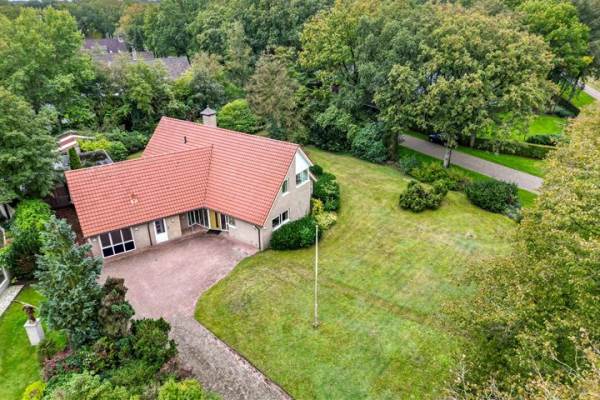 Woning Ermerweg 127 Emmen