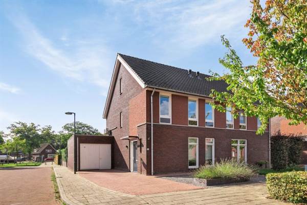 Woning Laarhof 42 Nistelrode