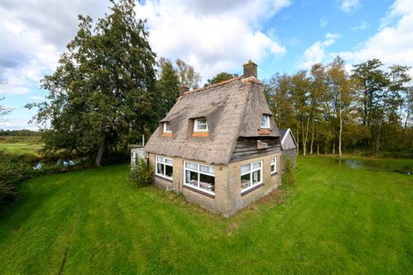 Woning Kerkeweg 6 Nijetrijne