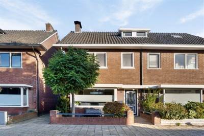 Woning Albrechtsweg 11 Hengelo (OV)