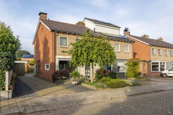 Woning Weverstraat 1 Haaksbergen