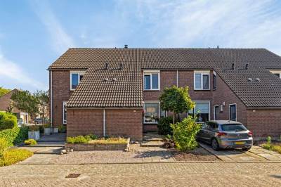 Woning De Panneboeter 102 Hendrik-Ido-Ambacht