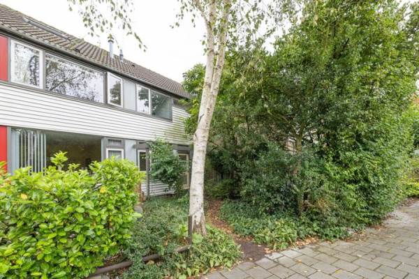 Woning Jac. P. Thijssepark 127 Naarden