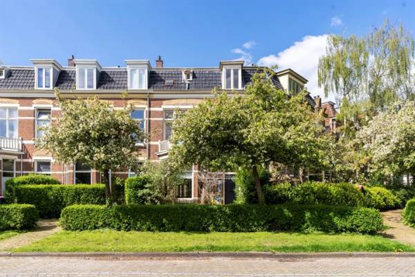 Woning Emmaplein 14 Leeuwarden