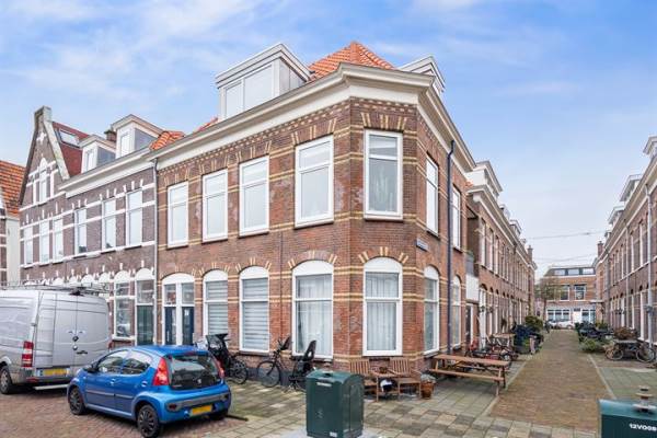 Woning IJmuidenstraat 30 Den Haag