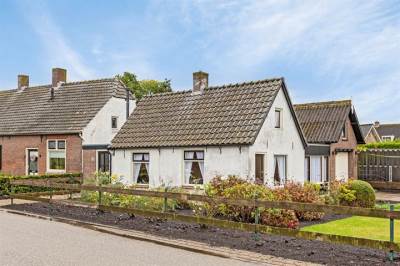Woning Nederhemertsekade 13 Nederhemert