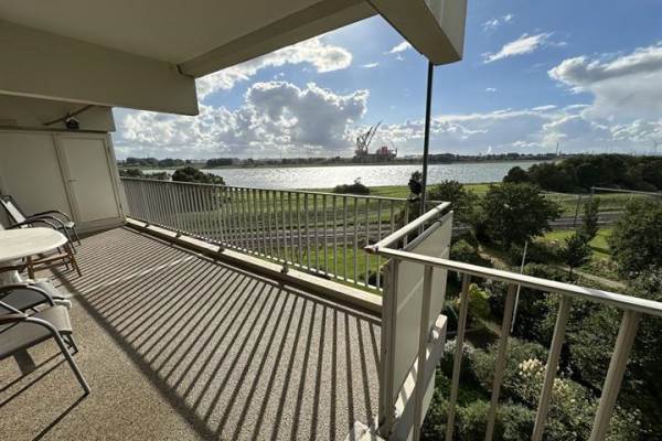 Woning Merellaan 919 Maassluis