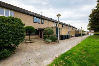 Woning Jacob van Lennephof 36 Hellevoetsluis