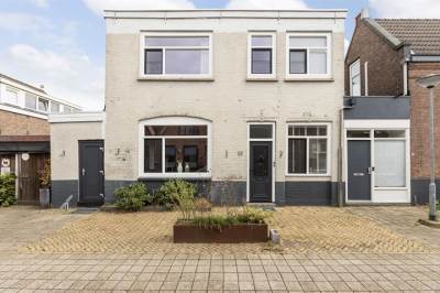 Woning Eigenhaard 52 Dordrecht