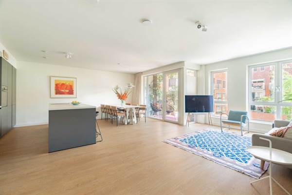 Woning Revaleiland 379 Amsterdam