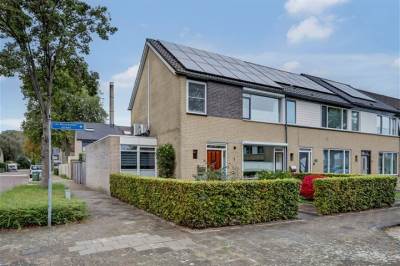 Woning van Beuckelaerstraat 1 Geertruidenberg