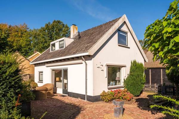 Woning Jan Jacoblaan 22 Bergen (NH)