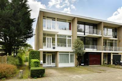 Woning Roosmarijnhof 13 Duivendrecht