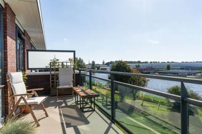 Woning Burgemeester Van den Helmlaan 55 Maarssen