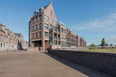 Woning Terreplein 66 Geertruidenberg