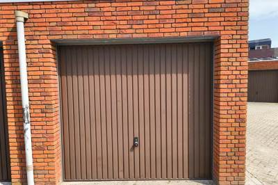 Garage Bisschop Godschalkstraat 2 Tilburg