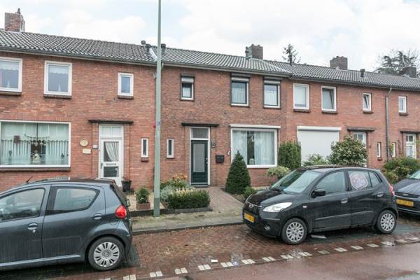 Woning Pastoor Savelbergstraat 10 Brunssum