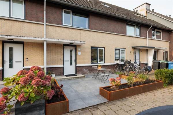 Woning Anna Bijnsstraat 25 Almere