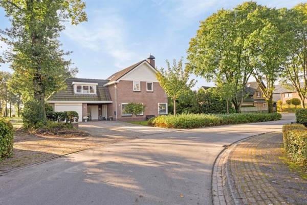 Woning Doornenkamp 18 Doornspijk