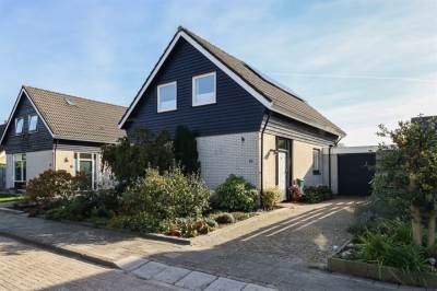 Woning Bernhardlaan 19 Midlum