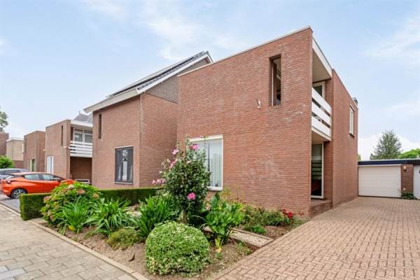 Woning Sint Catharinaplantsoen 16 Grevenbicht