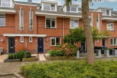 Woning Oranjestein 18 Bleiswijk