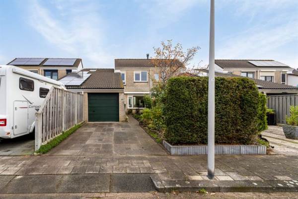 Woning Roosje Vosstraat 15 Spijkenisse