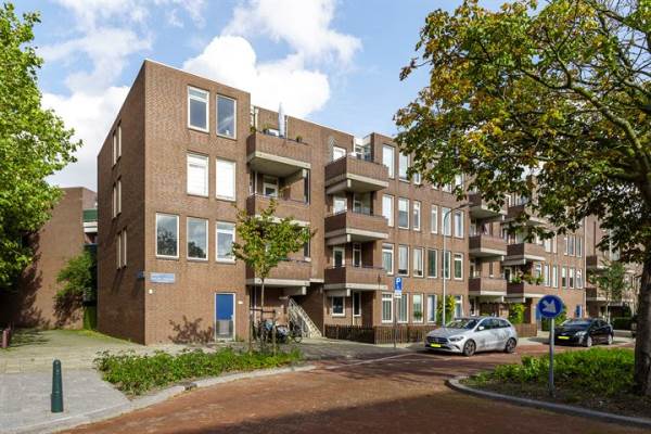 Woning Gerrit van der Veenlaan 235 Den Haag