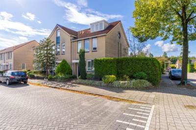 Woning Dirkje van Barneveldweg 2 Austerlitz