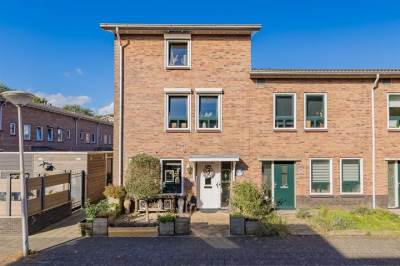 Woning Blauwe Zeedistel 7 IJmuiden
