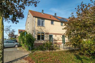 Woning Vijzelplantsoen 1 Linschoten