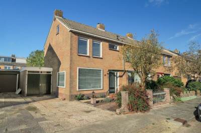 Woning Ariën Schoutenstraat 24 De Goorn