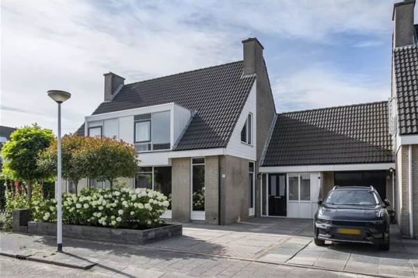 Woning Grondmolen 8 Barendrecht