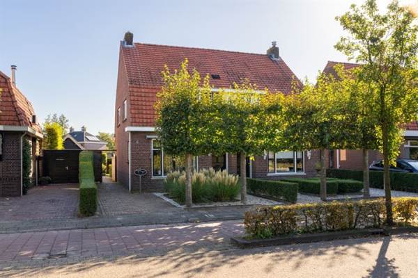 Woning Julianalaan 60 Sprang-Capelle