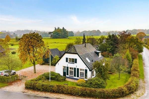 Woning Burggraaf 2 Loenen