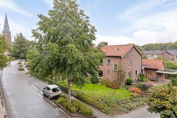 Woning Wichmondseweg 6 Baak