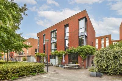 Woning Alexandrine Tinnehof 1 Amsterdam