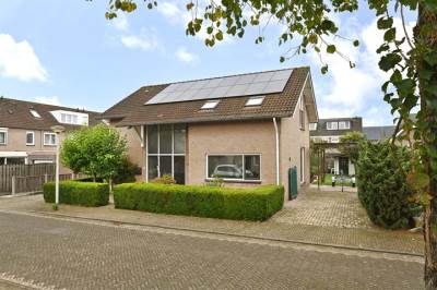Woning Bremstraat 1 Halsteren