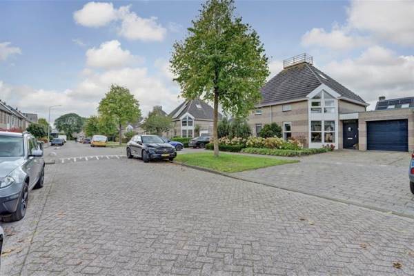 Woning F.J. Ebbensstraat 18 Tiel