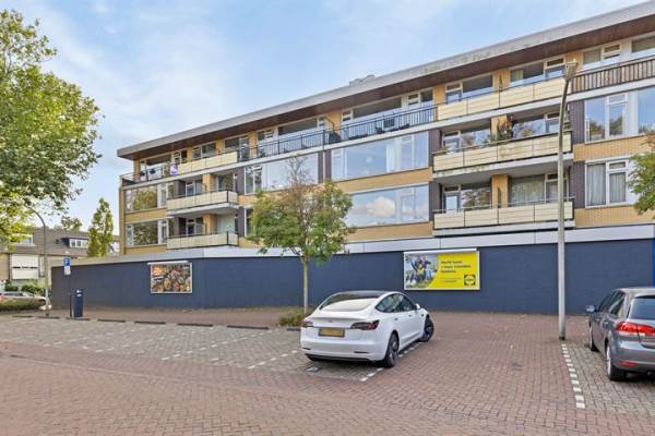 Woning Nobellaan 27 Pijnacker
