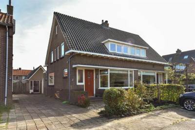 Woning van Dijklaan 6 Amstelhoek