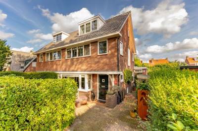 Woning Klooster 35 Laren (NH)