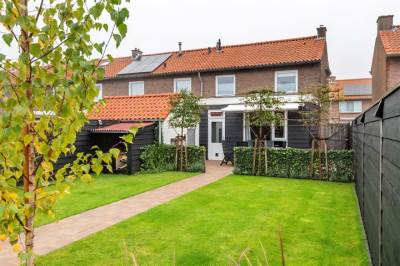 Woning Lijsterbesstraat 33 Tiel