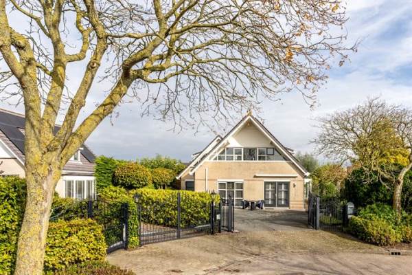 Woning Courteniusstraat 7 Hellevoetsluis