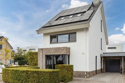 Woning Alice Nahonstraat 1 Rijen