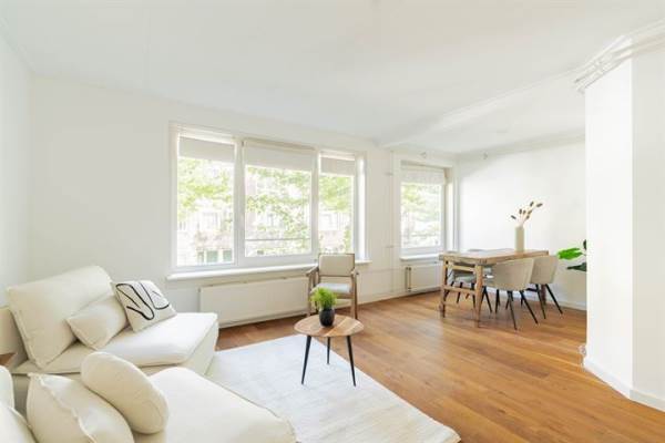 Woning Van Gentstraat 57- 1 Amsterdam