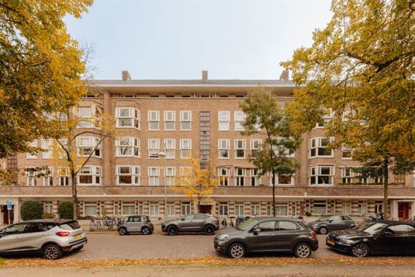 Woning Minervalaan 79- 2 Amsterdam