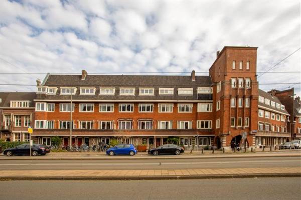 Woning Hoofdweg 4- 2 Amsterdam