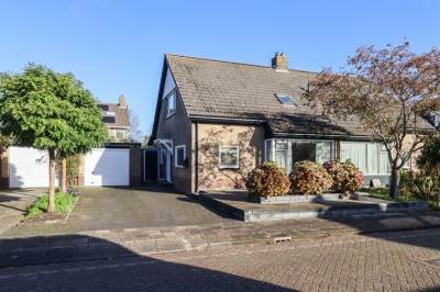 Woning Bernhardlaan 26 Midlum